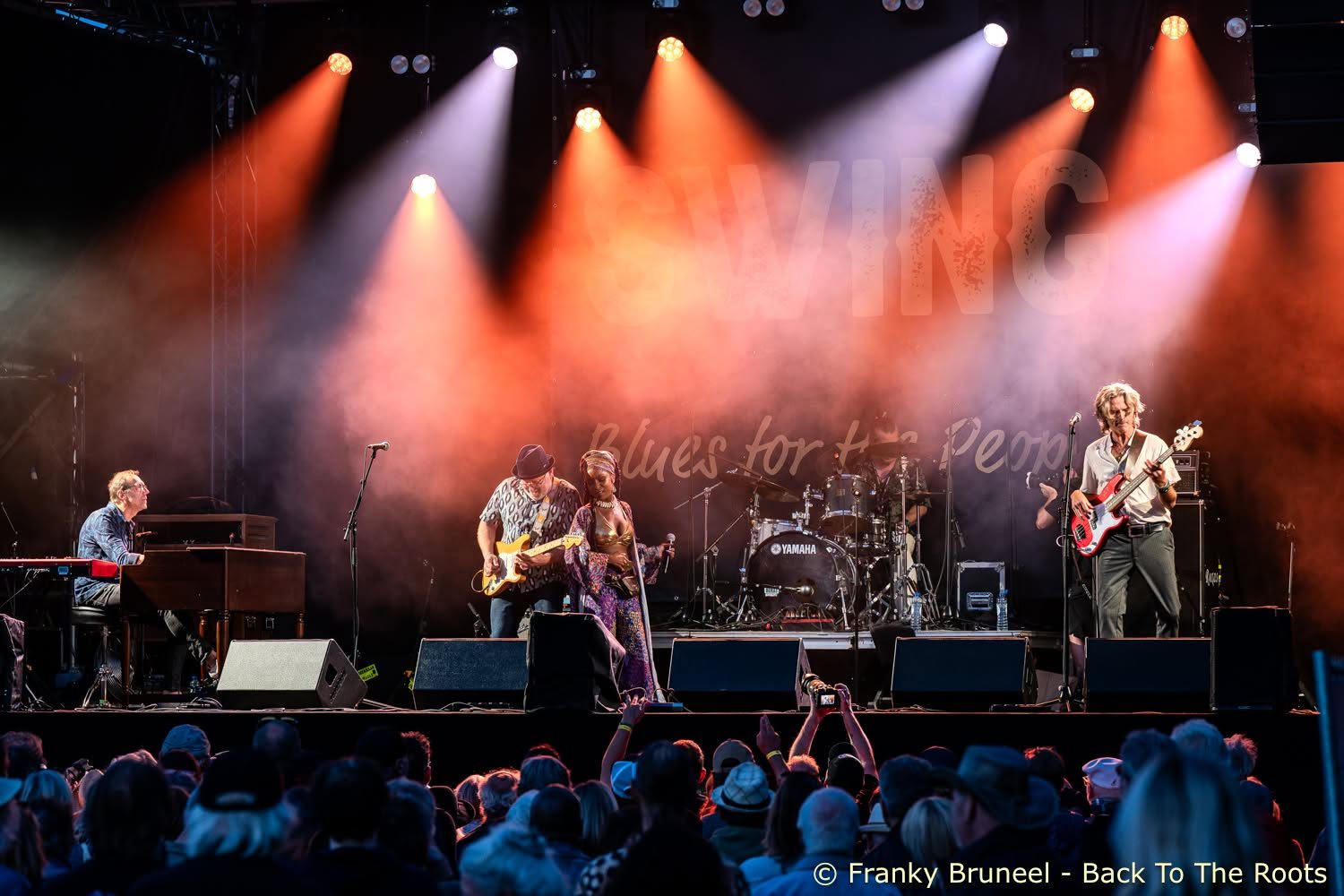 De band op het podium van Swing Wespelaar
